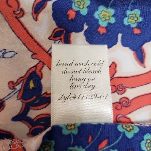 Francesca’s Blue Rain Colorful Artsy Patterned Blouse Small - Picture 8 of 8